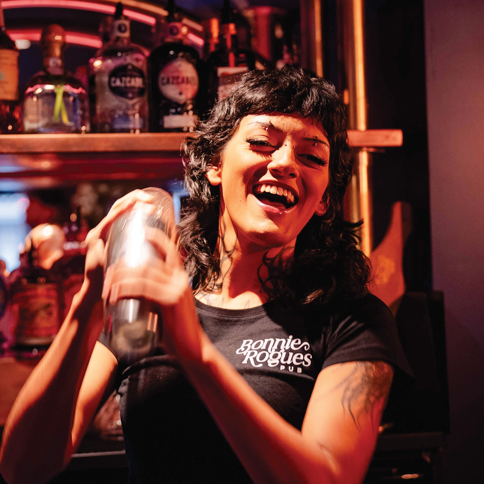 Cocktail Bartender Job Listings at Bonnie Rogues Kingston