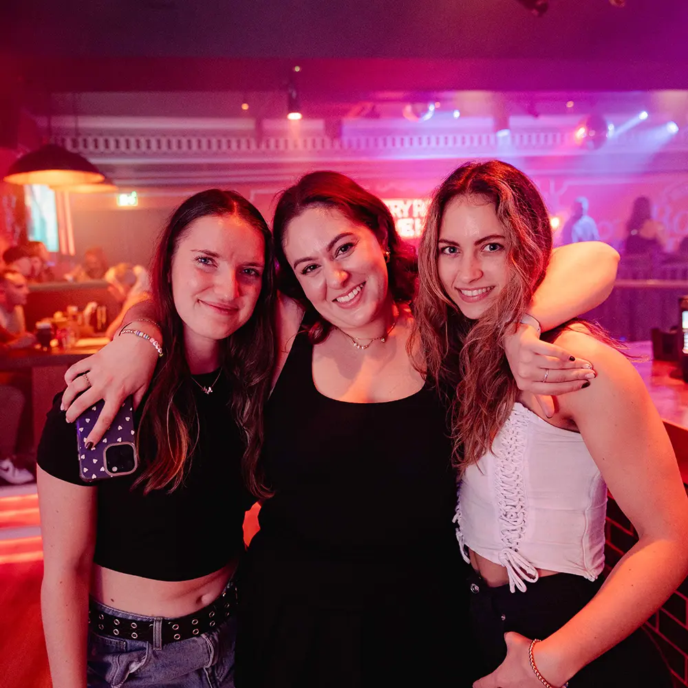 Hen and Stag do bar in Bristol with live music and cocktails