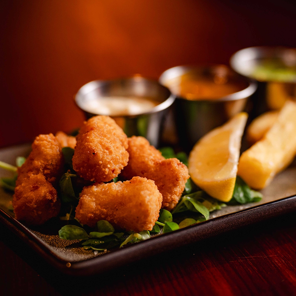 Lunch in Kingston pub at £5 with pub classics