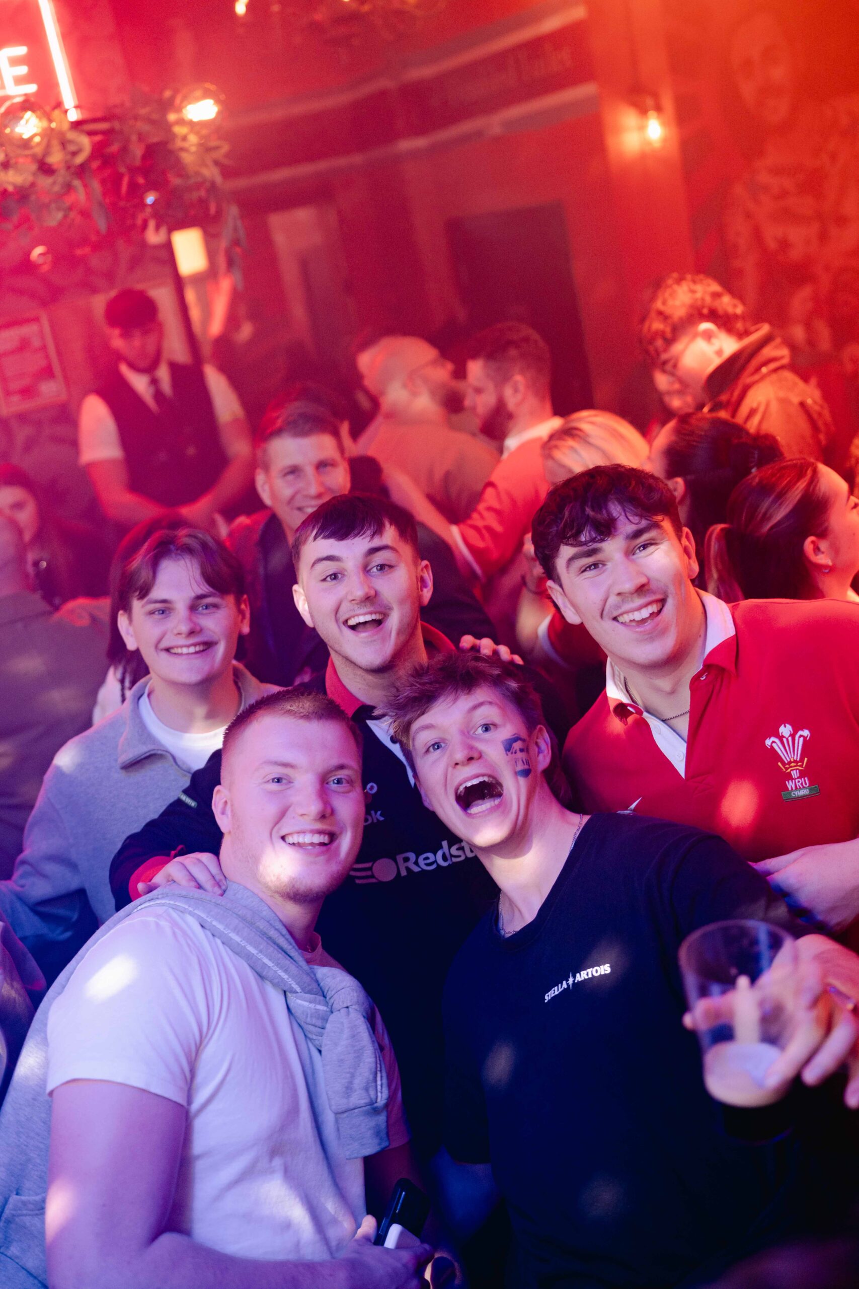 Six Nations Pub Kingston