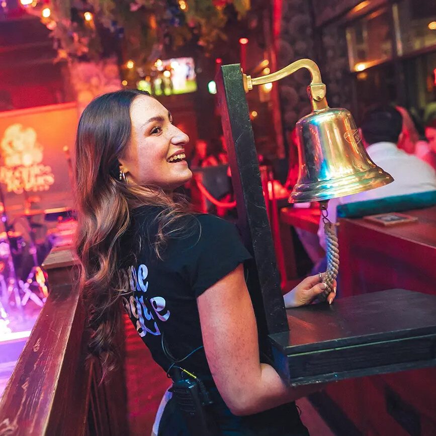 Atmosphere and party vibes at Bonnie Rogues Bristol