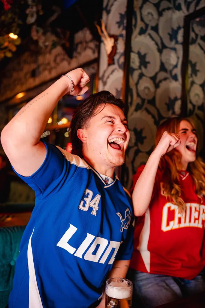 Live Sports Bar in Bristol