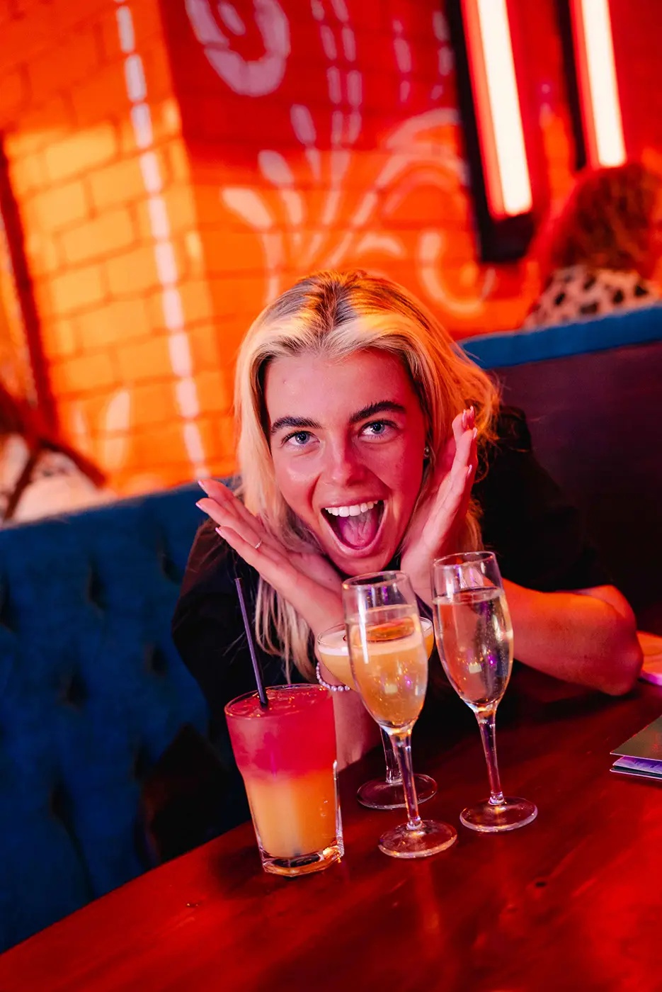 Great drinks packages in stylish cocktail bar in Swansea